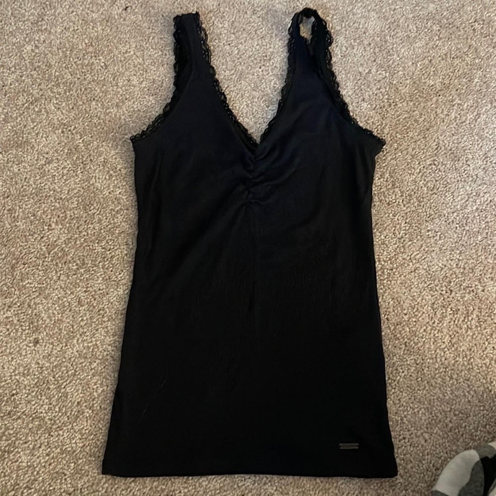 Hollister-Slim Tank